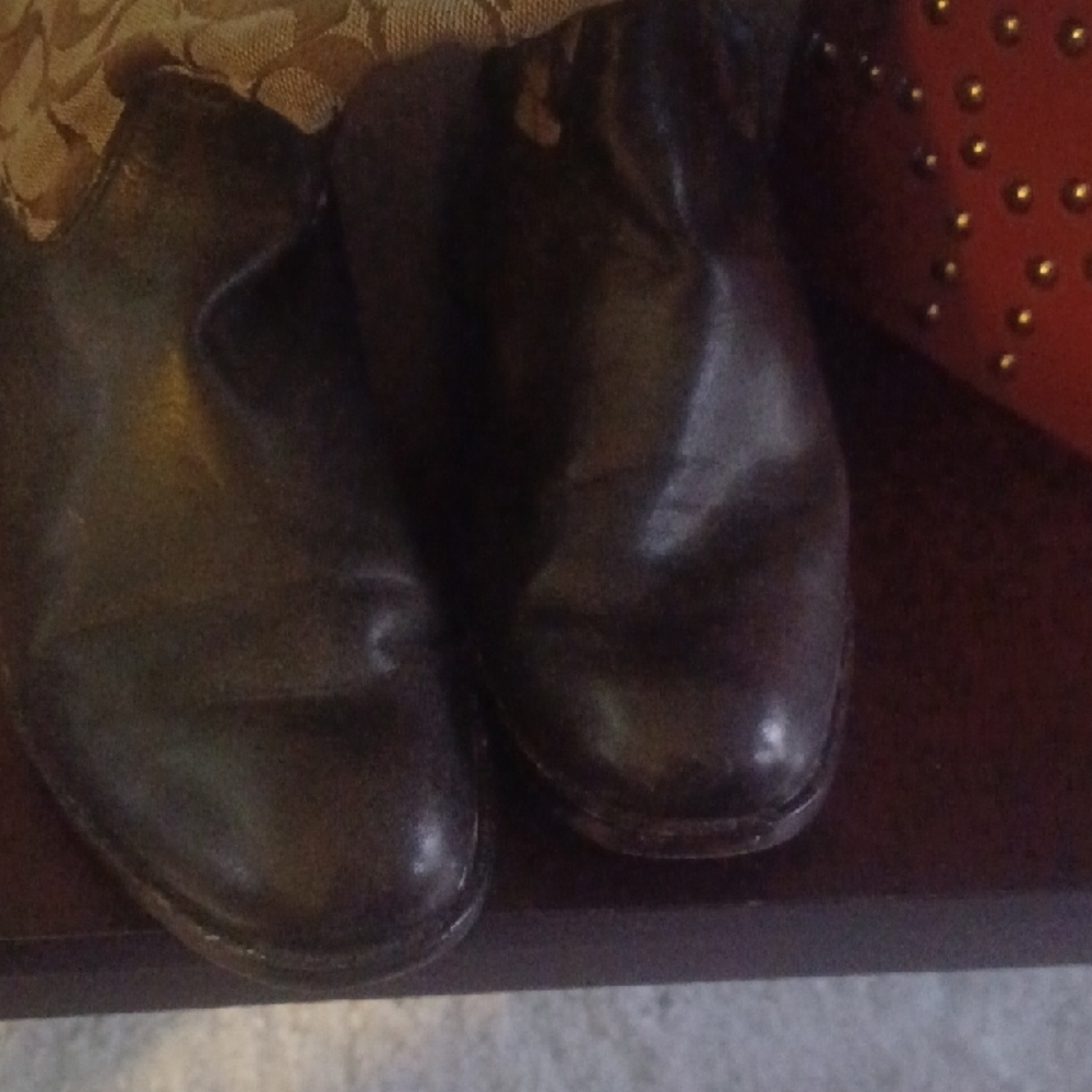Coach Black and Tan Heeled Boots - Picture 3 of 7